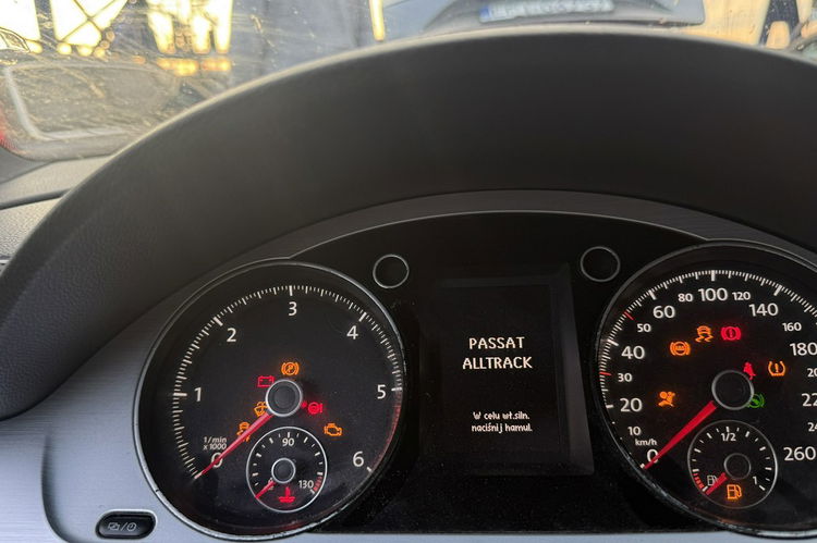 Volkswagen Passat Alltrack 2.0tdi 177KM dag 4-Motion R-line bezwypadkowy full serwis 1wl 1.r.gwar zdjęcie 36