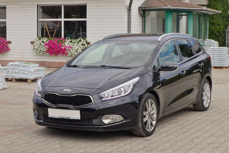 Kia Cee'd Alu Nawi Kamera zdjęcie 2