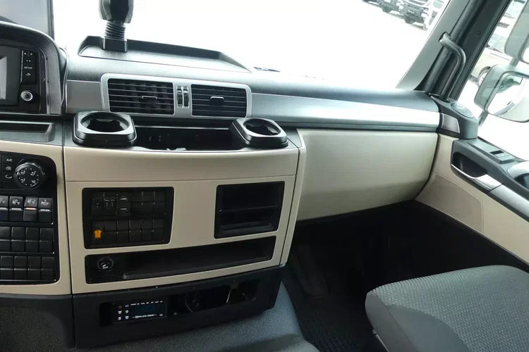 MAN TGM 15.290 / CHŁODNIA + WINDA / EURO 6 / IDEALNY STAN / zdjęcie 31