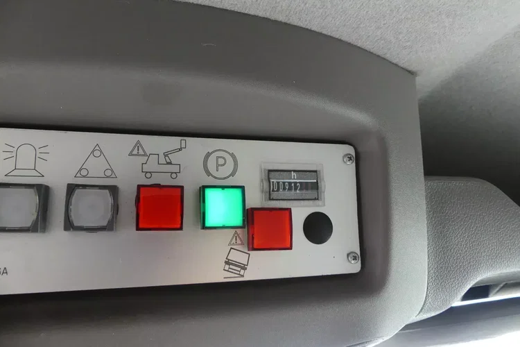 Renault MASTER / PODNOŚNIK KOSZOWY / ZWYŻKA 12M / zdjęcie 30