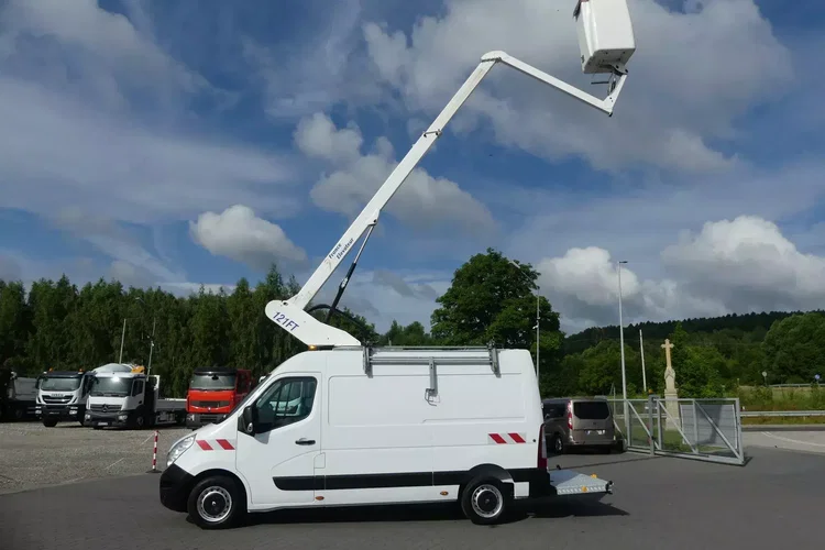 Renault MASTER / PODNOŚNIK KOSZOWY / ZWYŻKA 12M / zdjęcie 4