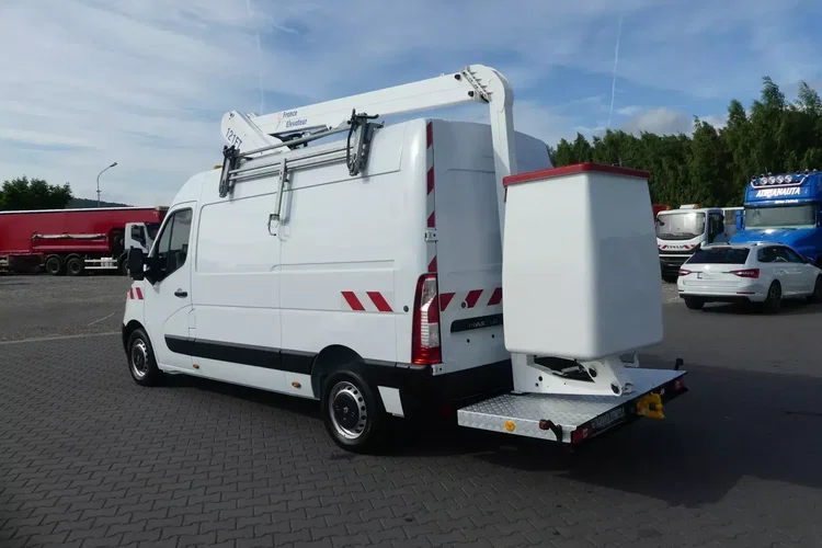Renault MASTER / PODNOŚNIK KOSZOWY / ZWYŻKA 12M / zdjęcie 8