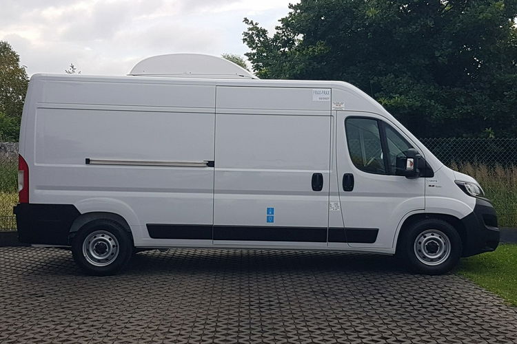 Fiat Ducato 3 KOMORY L3H2 CHŁODNIA IZOTERMA GRZANIE AGREGAT KLIMA TEMPOMAT zdjęcie 13
