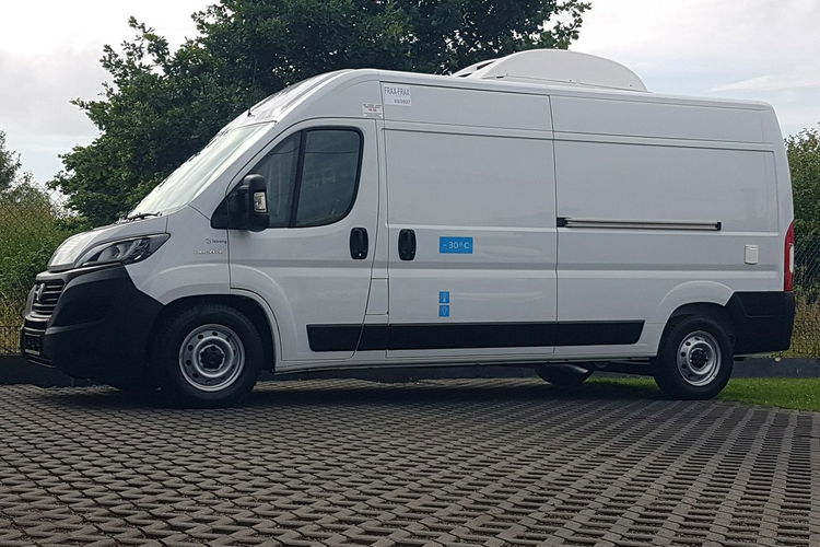 Fiat Ducato 3 KOMORY L3H2 CHŁODNIA IZOTERMA GRZANIE AGREGAT KLIMA TEMPOMAT zdjęcie 40