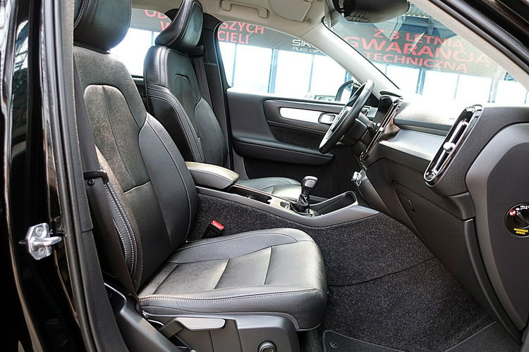 Volvo XC 40 EL.SZYBERDACH+Skóra+Navi+EL.Hak 163KM Gwarancja 1wł Kraj Bezwypad F23% zdjęcie 9