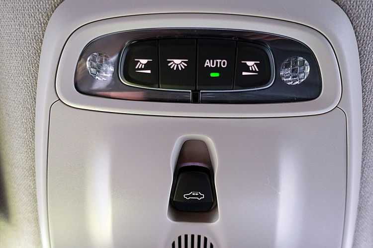 Volvo XC 40 EL.SZYBERDACH+Skóra+Navi+EL.Hak 163KM Gwarancja 1wł Kraj Bezwypad F23% zdjęcie 49