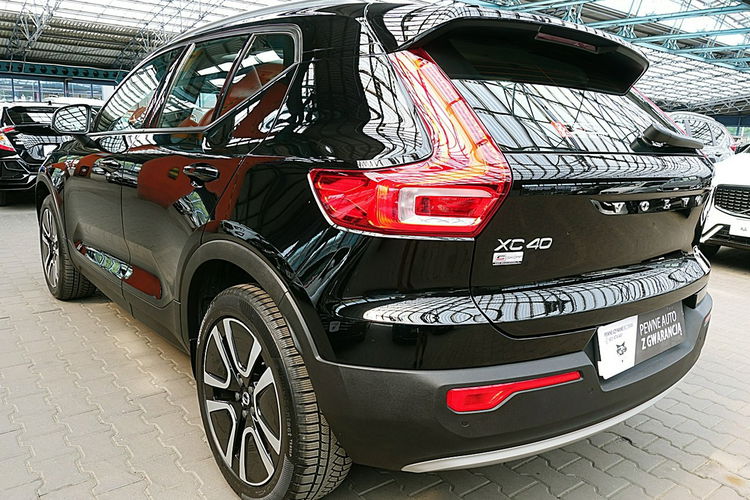 Volvo XC 40 EL.SZYBERDACH+Skóra+Navi+EL.Hak 163KM Gwarancja 1wł Kraj Bezwypad F23% zdjęcie 64