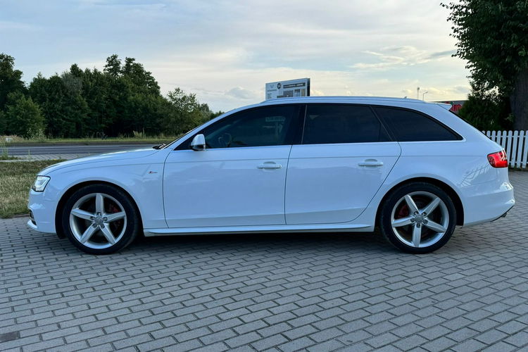 Audi A4 Quattro S-Line Automat Niski Przebieg zdjęcie 15