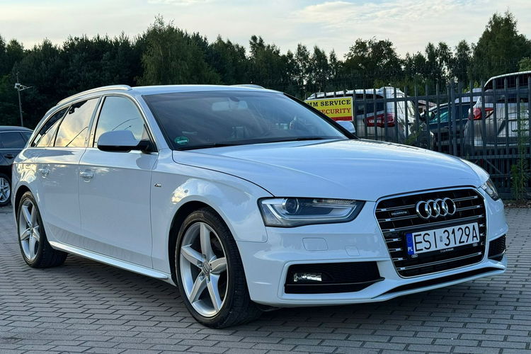 Audi A4 Quattro S-Line Automat Niski Przebieg zdjęcie 20