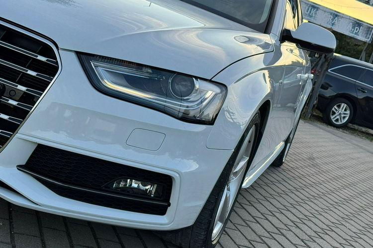 Audi A4 Quattro S-Line Automat Niski Przebieg zdjęcie 9