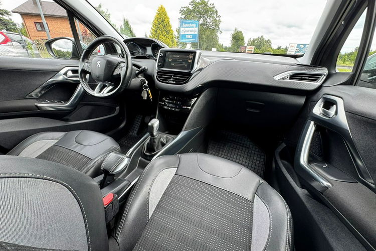 Peugeot 2008 Benzyna 1.6 Allure zdjęcie 21