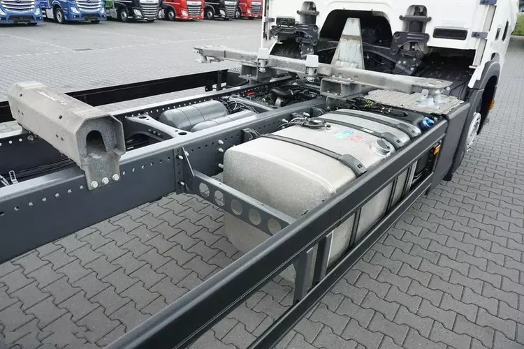 Scania P 410 / E 6 / BDF + WINDA / 7.15 , 7.45, 7.82 M / RETARDER zdjęcie 14