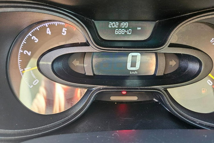 Opel Vivaro L1 Pack klim 2015 zabudowa zdjęcie 8