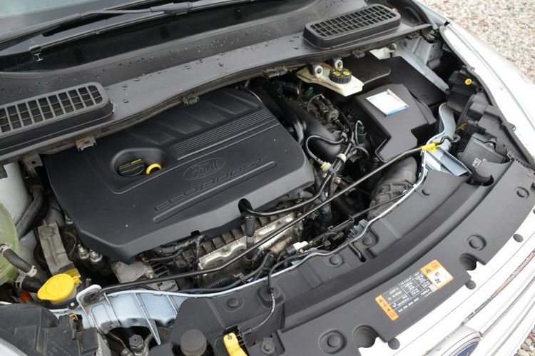 Ford Kuga Zarejestrowana 1.5i 120KM Serwis 151tys.KM Navi Keyless go Skóra zdjęcie 9