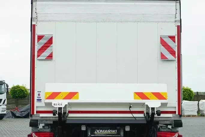 Scania P 410 / EURO 6 / CHŁODNIA + WINDA / 23 PALETY / OŚ SKRĘTNA zdjęcie 27