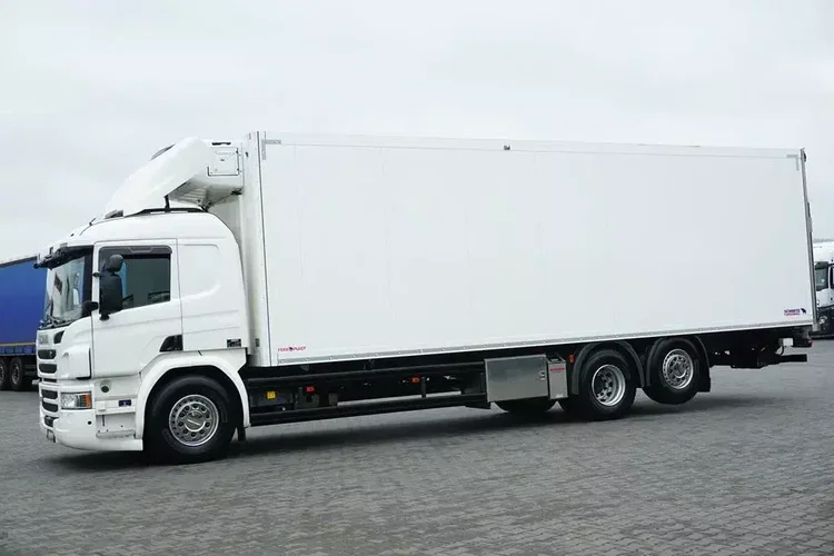 Scania P 410 / EURO 6 / CHŁODNIA + WINDA / 23 PALETY / OŚ SKRĘTNA zdjęcie 3