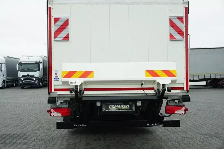 Scania P 410 / EURO 6 / CHŁODNIA + WINDA / 23 PALETY / OŚ SKRĘTNA zdjęcie 36