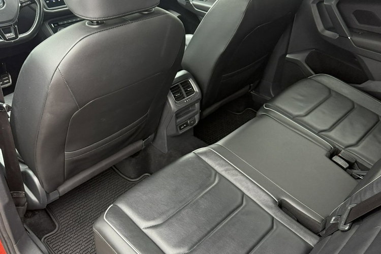 Volkswagen Tiguan Allspace 2.0 TSI 190 PS R-Line 4 MotPanorama Virtual 7 Osób Gwarancja Stan BDB zdjęcie 17