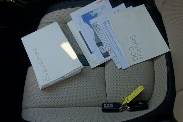 Civic HONDA CIVIC I-DTEC zdjęcie 32