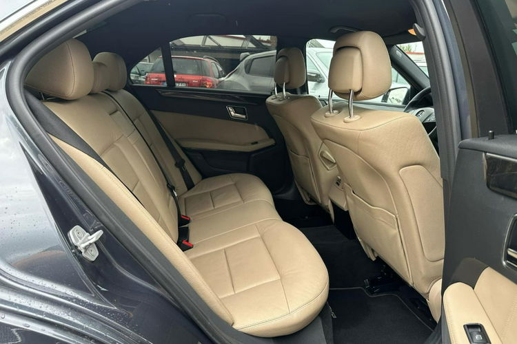 E 350 MERCEDES-BENZ E 350 W212 zdjęcie 14