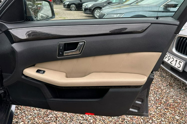 E 350 MERCEDES-BENZ E 350 W212 zdjęcie 17