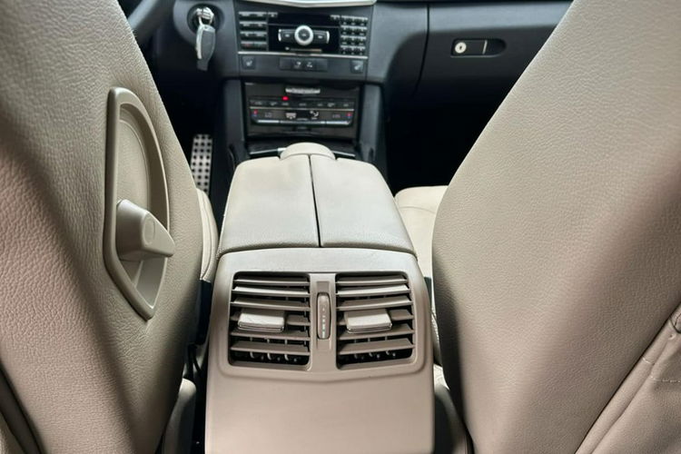 E 350 MERCEDES-BENZ E 350 W212 zdjęcie 19