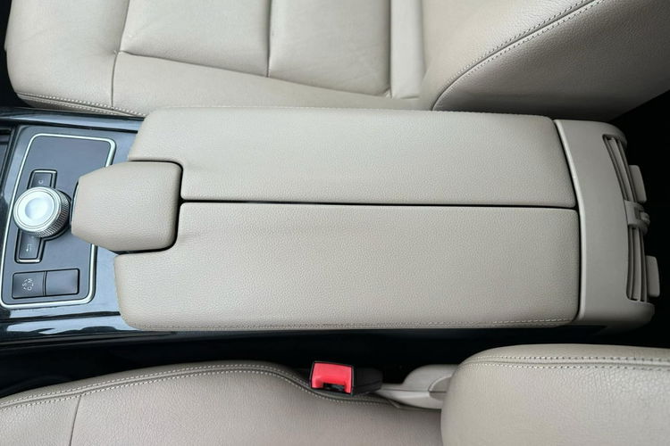 E 350 MERCEDES-BENZ E 350 W212 zdjęcie 24