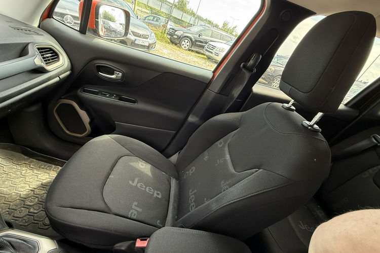 Jeep Renegade 2.4i+gaz automat 4x4 kamera przód i tył navi ledy zamiana 1.r.gwarancj zdjęcie 23