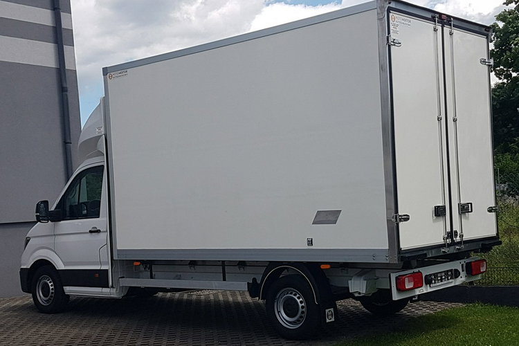 MAN TGE CRAFTER 8 EP KONTENER 4.10x2.15x2.32 KLIMA 2.0 TDI KRAJOWY DMC 3500 KG zdjęcie 3