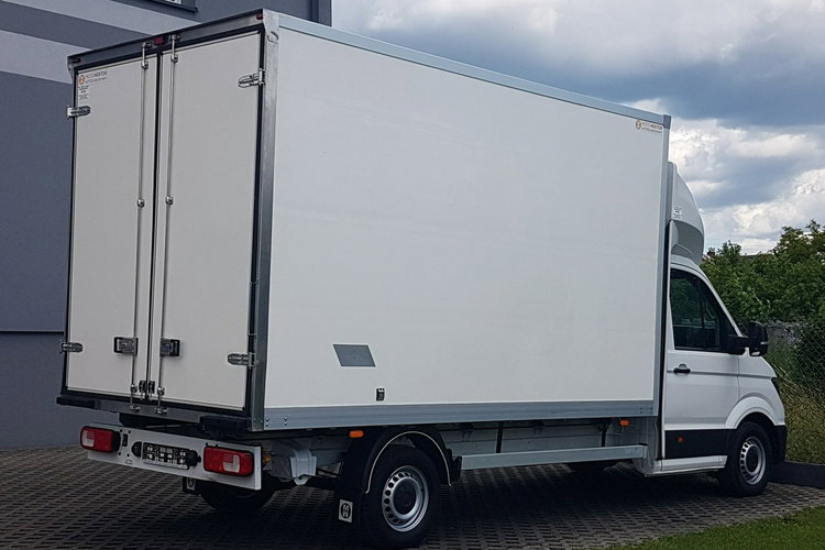 MAN TGE CRAFTER 8 EP KONTENER 4.10x2.15x2.32 KLIMA 2.0 TDI KRAJOWY DMC 3500 KG zdjęcie 4