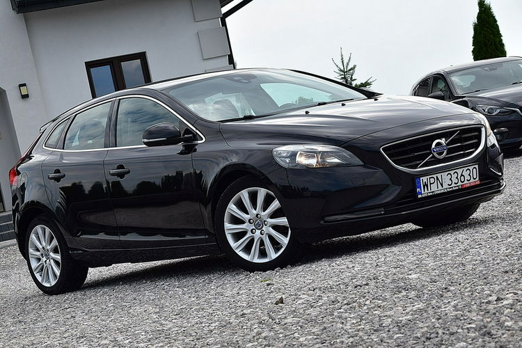 Volvo V40 1.6D2 116Km Led Pół-Skóra Navi Gwarancja zdjęcie 2