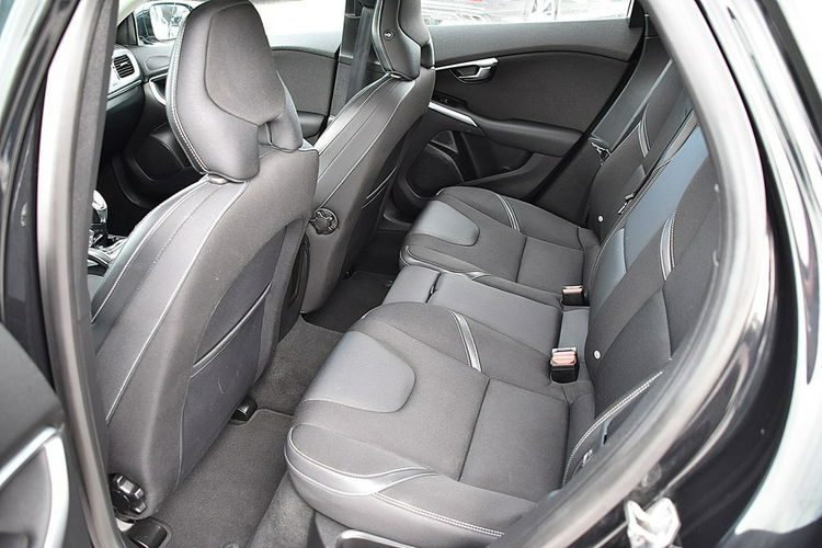 Volvo V40 1.6D2 116Km Led Pół-Skóra Navi Gwarancja zdjęcie 7