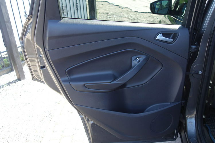 Kuga FORD KUGA zdjęcie 10