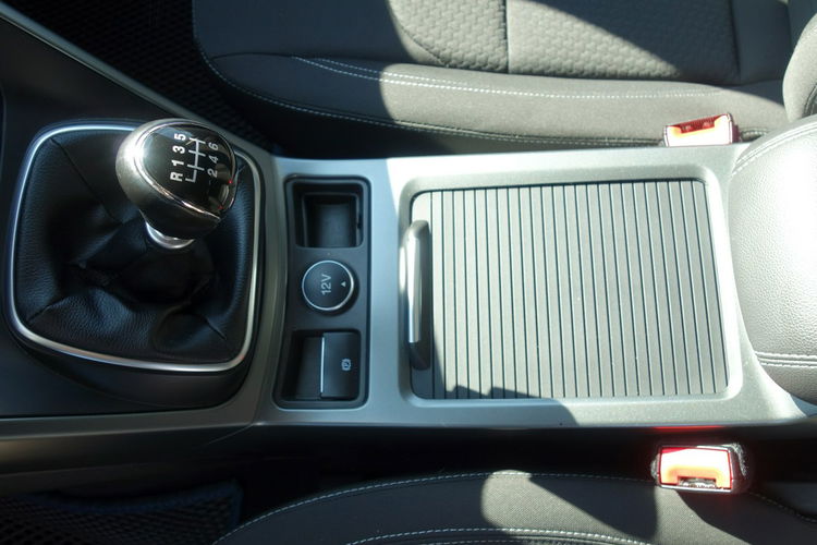 Kuga FORD KUGA zdjęcie 22