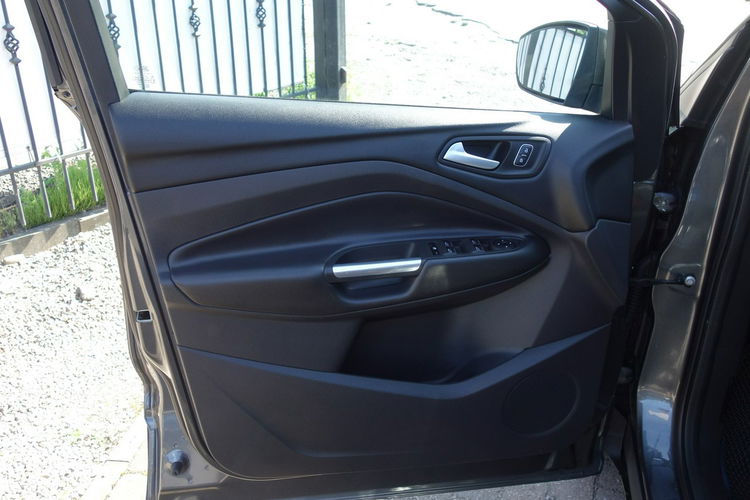 Kuga FORD KUGA zdjęcie 8