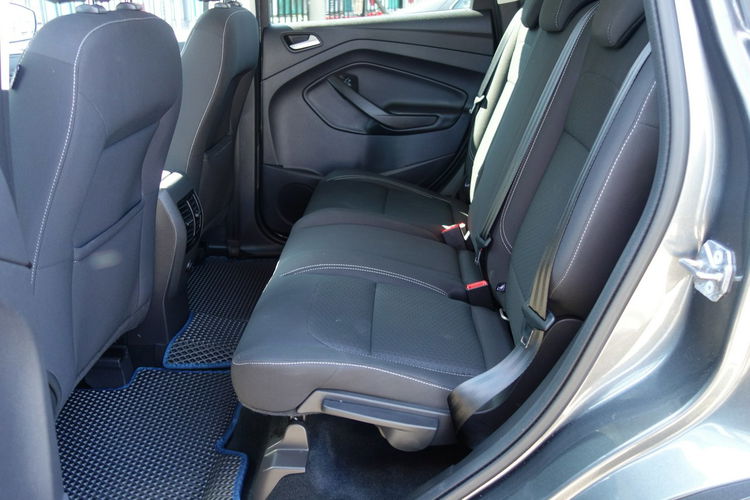 Kuga FORD KUGA zdjęcie 9