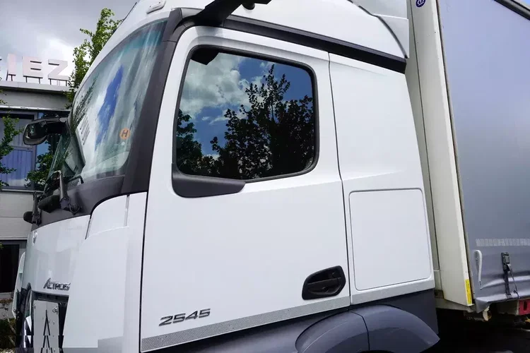 Mercedes Actros 2545 6×2 MP5 / ADR AT / Firanka 18 EPAL zdjęcie 15