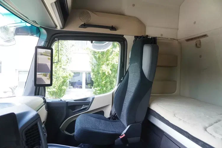 Mercedes Actros 2545 6×2 MP5 / ADR AT / Firanka 18 EPAL zdjęcie 18