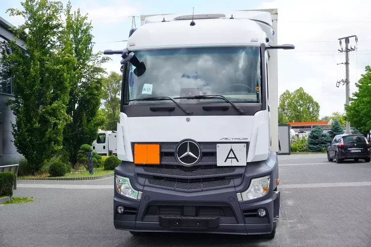 Mercedes Actros 2545 6×2 MP5 / ADR AT / Firanka 18 EPAL zdjęcie 9