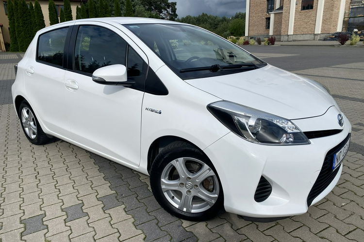 Toyota Yaris Hybryda zdjęcie 10