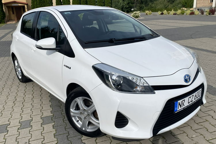 Toyota Yaris Hybryda zdjęcie 12