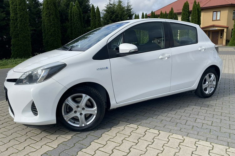 Toyota Yaris Hybryda zdjęcie 3