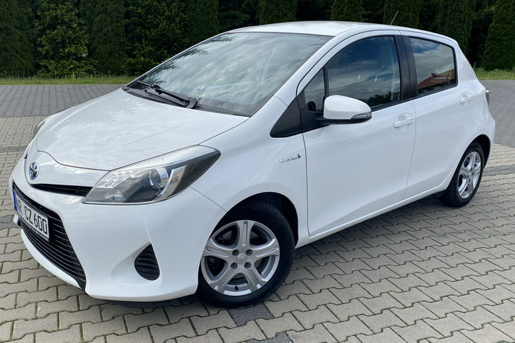 Toyota Yaris Hybryda zdjęcie 4