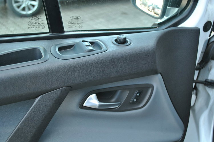 Transit Custom Trend 290 L2H1 2.0TDCi 130KM ASO Forda zdjęcie 17