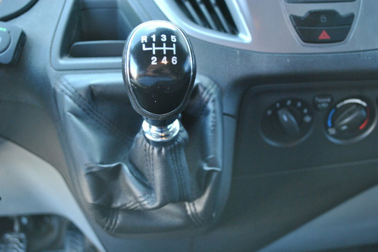 Transit Custom Trend 290 L2H1 2.0TDCi 130KM ASO Forda zdjęcie 21