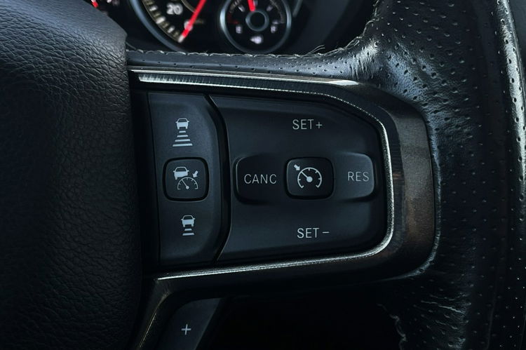 Dodge RAM Sport Kam360 Wentyle Panorama Radar Harman/Kardon FullLED zdjęcie 13