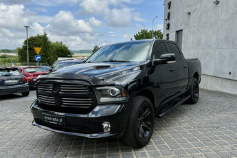 Dodge RAM RAM 2016 SPORT 5.7HEMI Kamera cofania Podgrz. fotele+kierownica