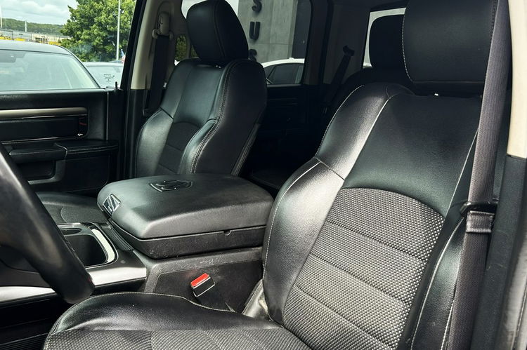 Dodge RAM RAM 2016 SPORT 5.7HEMI Kamera cofania Podgrz. fotele+kierownica zdjęcie 13