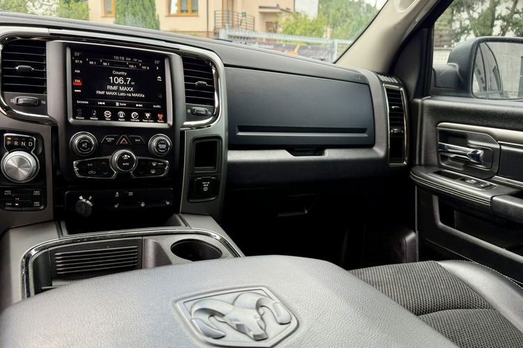 Dodge RAM RAM 2016 SPORT 5.7HEMI Kamera cofania Podgrz. fotele+kierownica zdjęcie 23