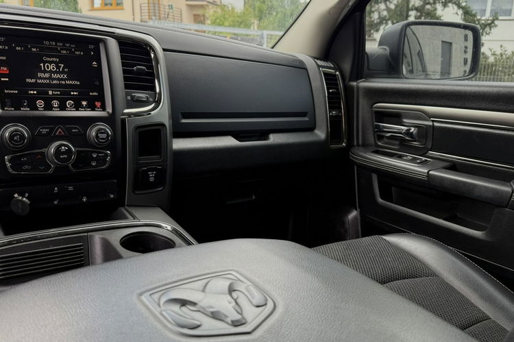 Dodge RAM RAM 2016 SPORT 5.7HEMI Kamera cofania Podgrz. fotele+kierownica zdjęcie 34